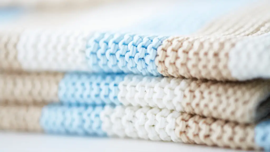 Best Yarn for Baby Blanket – List of Baby Safe Yarns